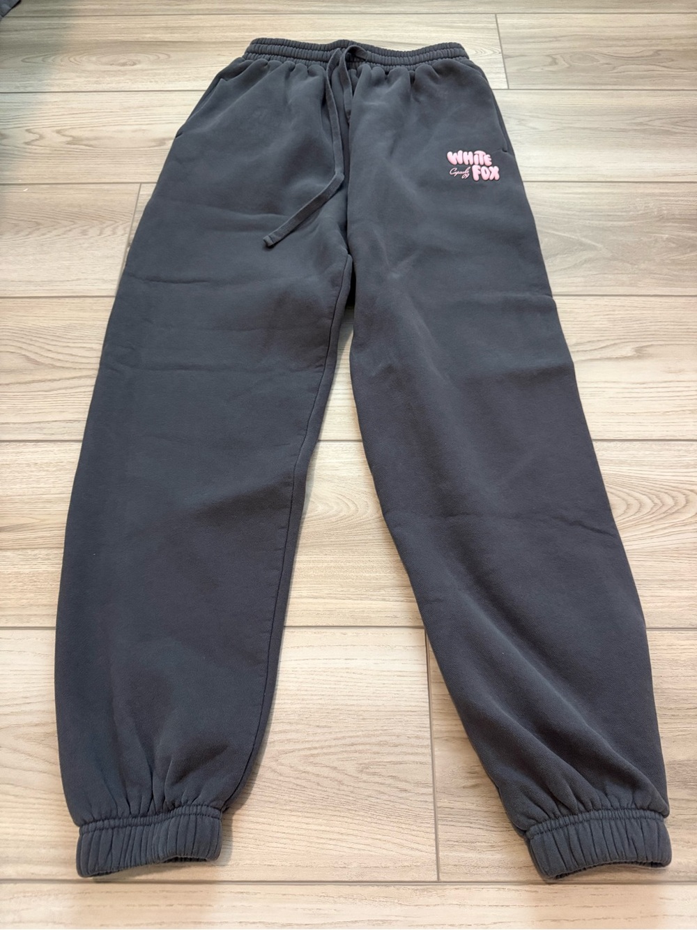 White Fox Capsule 9 Star Of The Moment Sweatpants - Volcanic - Picture 5 of 7